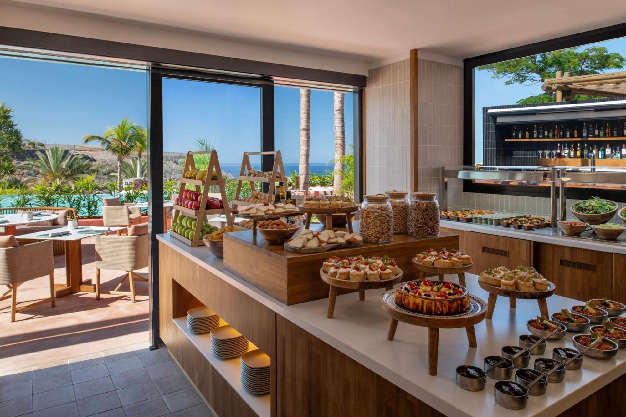 Guía de Isora The Ritz-Carlton Tenerife, Abama מראה חיצוני תמונה